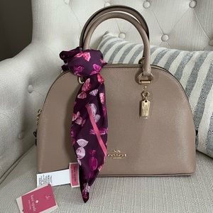 NWT Coach Leather Purse